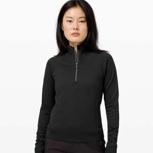 Lululemon Engineered Warmth Half Zip Black Size 6